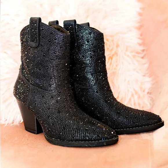 NEW Black Western Style Bedazzled Cowboy Ankle Boots - Picture 8 of 16